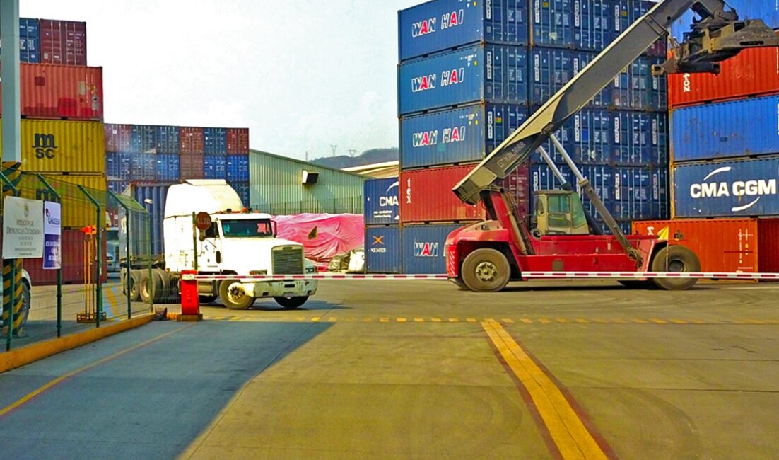 De Pyme a líder en el comercio exterior con infraestructura logística integrada: La historia del Grupo Hazesa