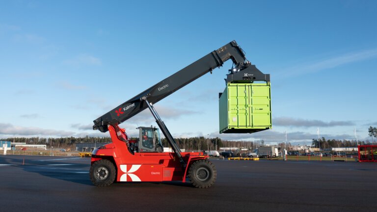 Reachstacker Eléctrico