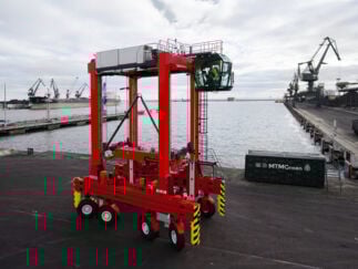 Straddle Carrier Kalmar
